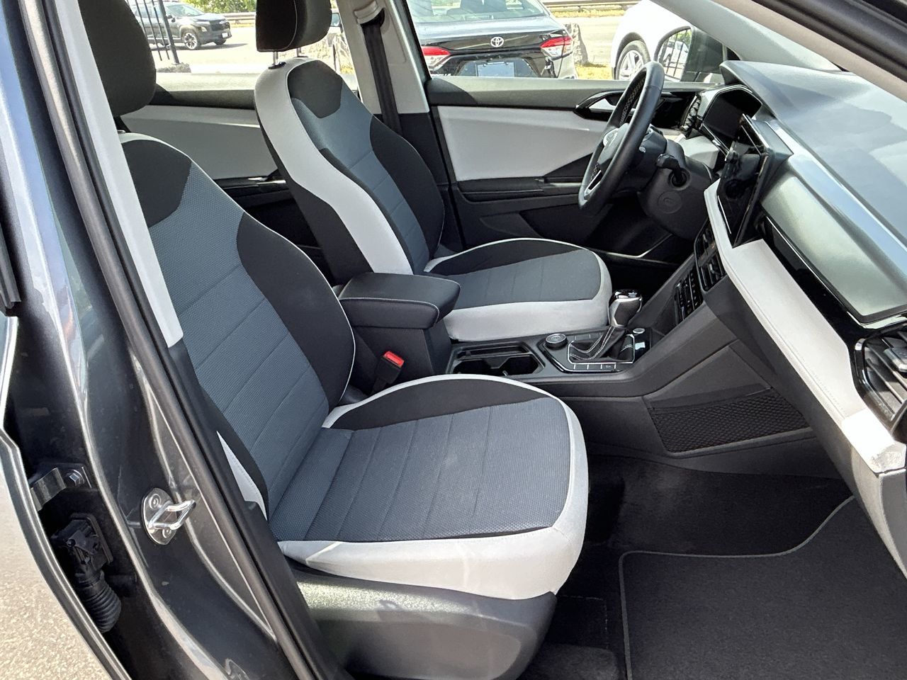 2025 Volkswagen Taos in Barrie, Ontario