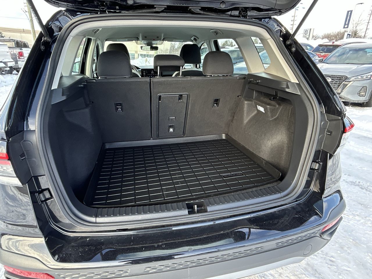 Volkswagen Taos  2025 à Barrie, Ontario