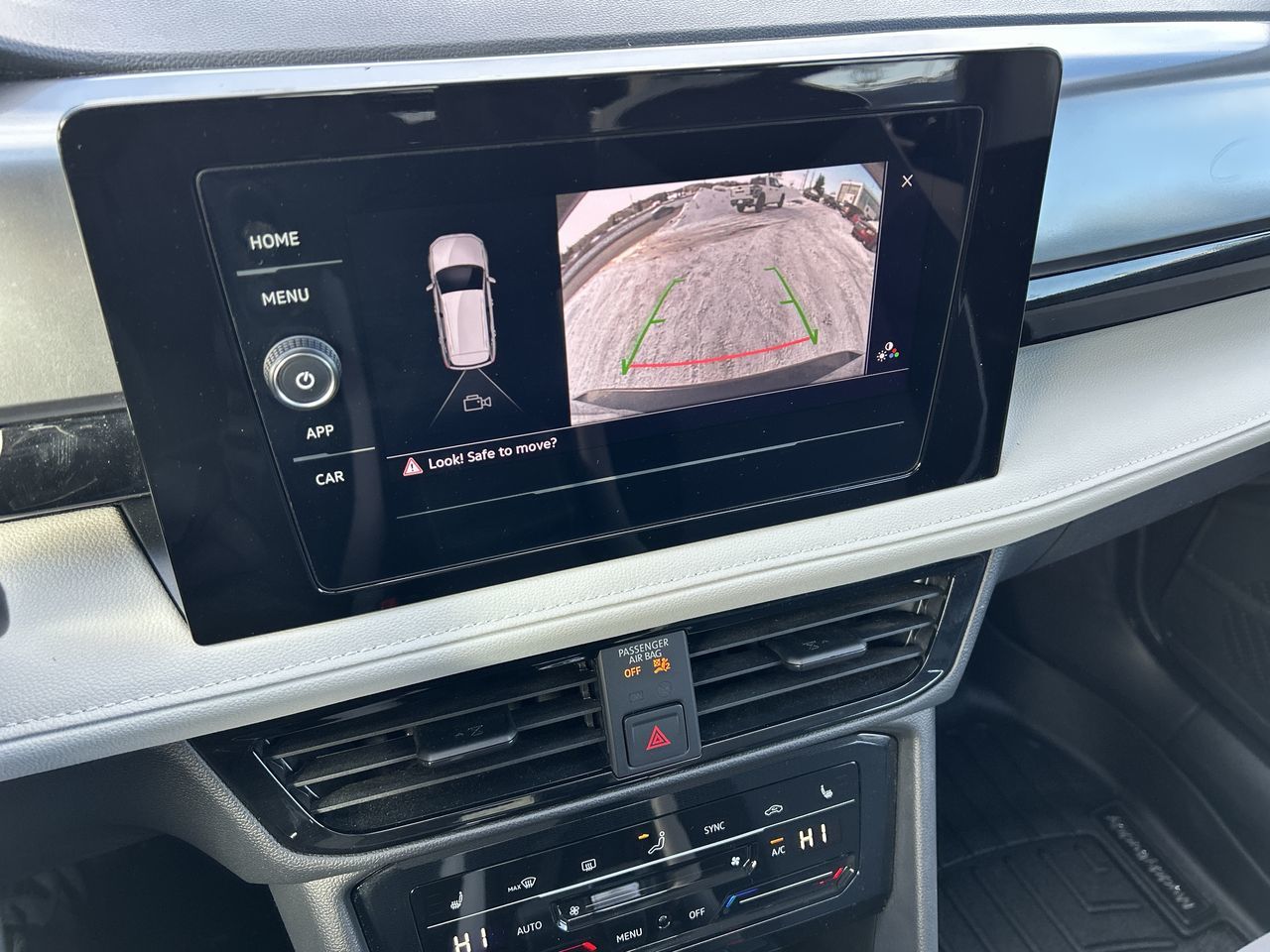 Volkswagen Taos  2025 à Barrie, Ontario