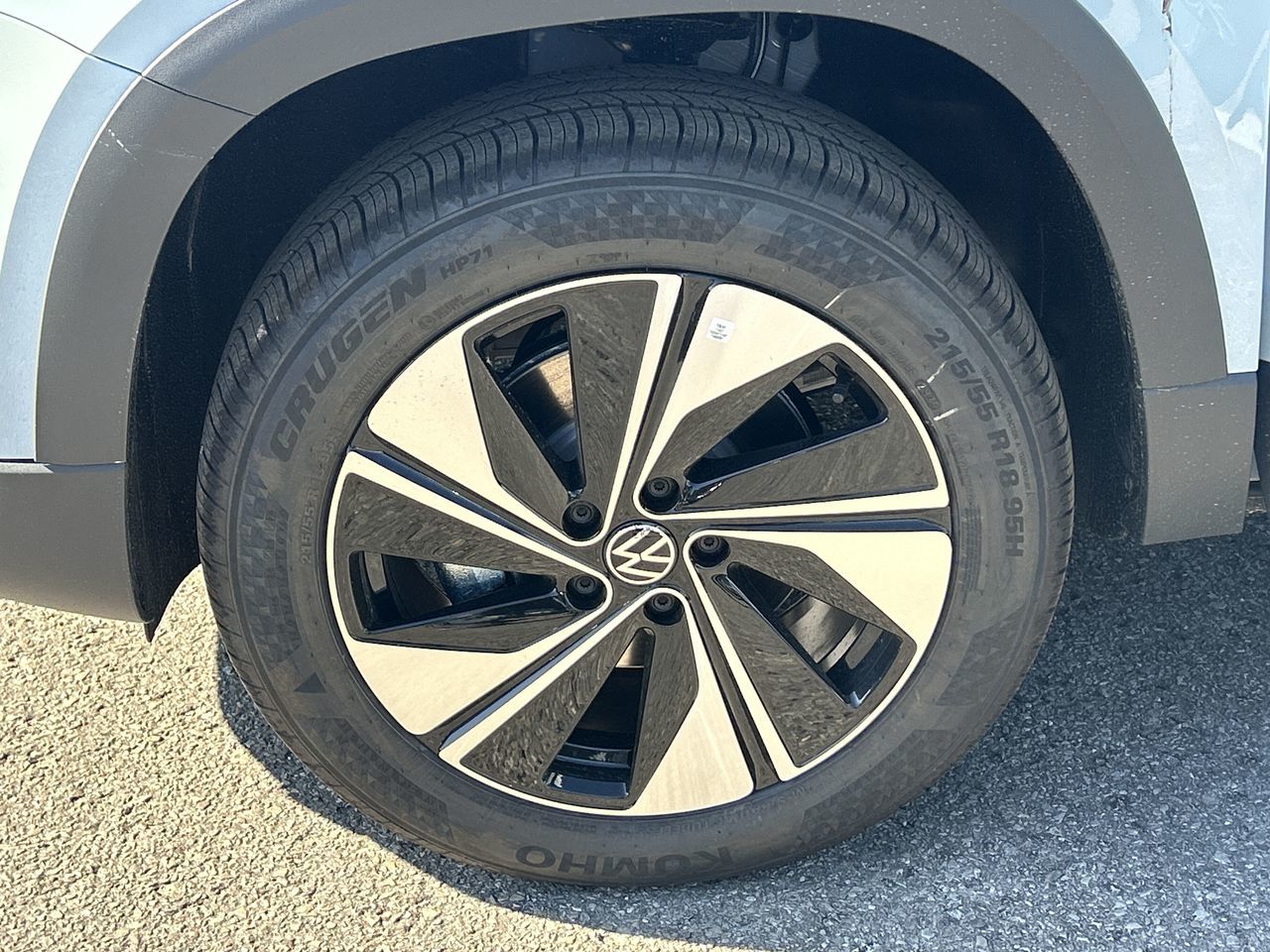 2026 Volkswagen Taos