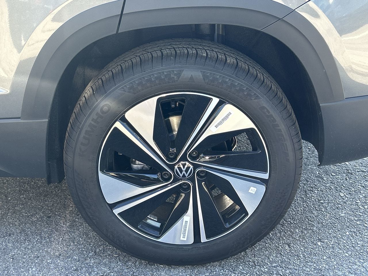 2026 Volkswagen Taos