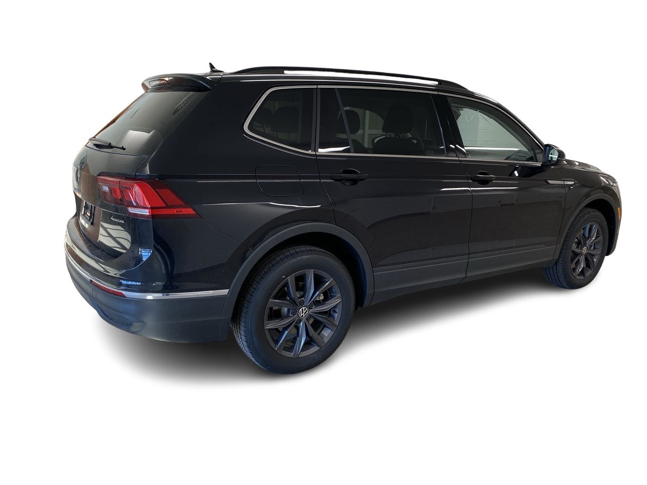 2022 Volkswagen Tiguan in Barrie, Ontario
