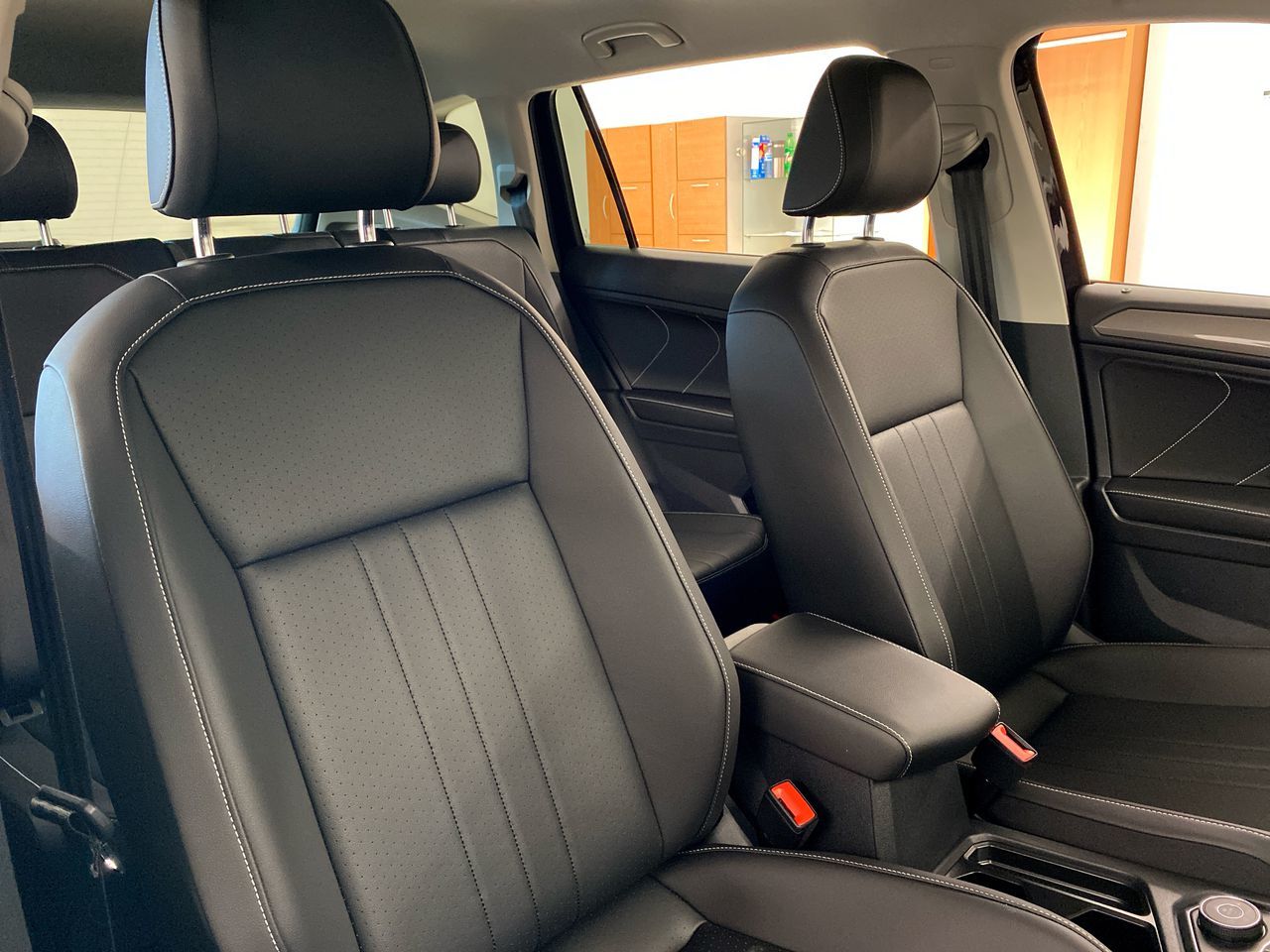 2022 Volkswagen Tiguan in Barrie, Ontario