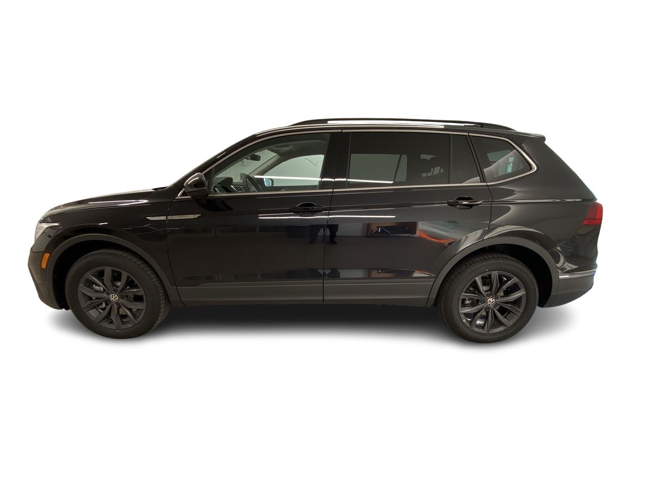 2022 Volkswagen Tiguan in Barrie, Ontario