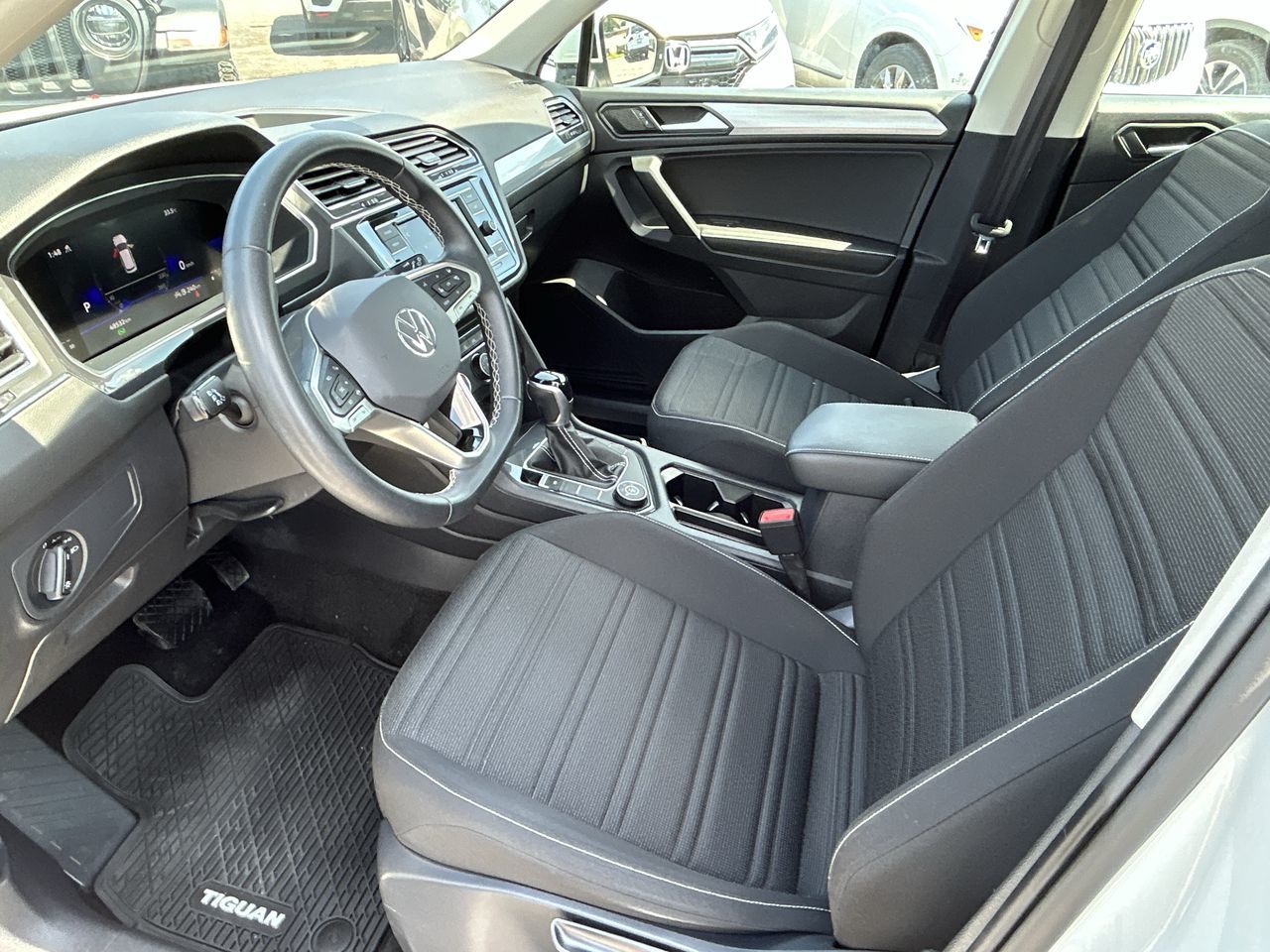 Volkswagen Tiguan  2023 à Barrie, Ontario