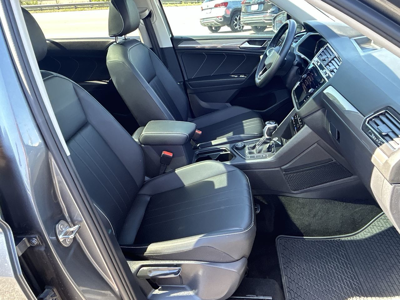 Volkswagen Tiguan  2023 à Barrie, Ontario