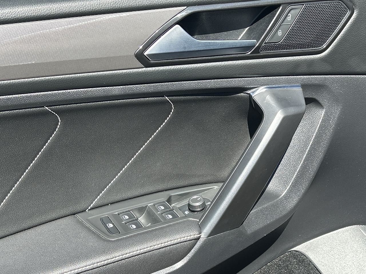 Volkswagen Tiguan  2023 à Barrie, Ontario