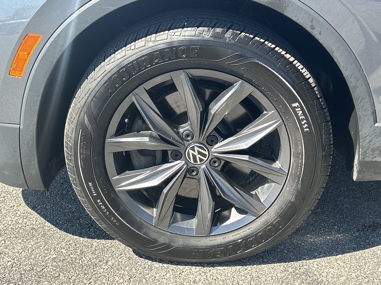 Volkswagen Tiguan  2023 à Barrie, Ontario