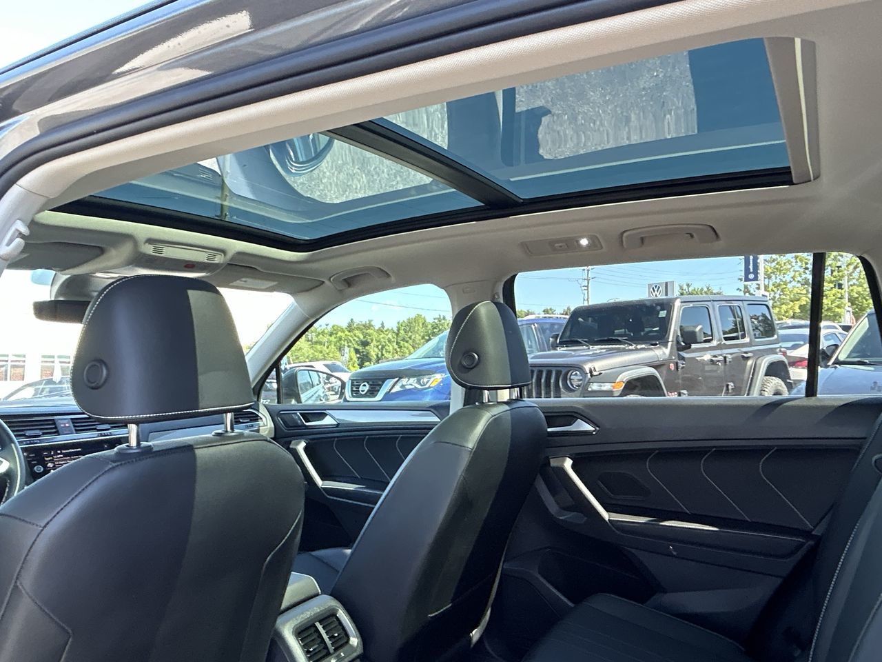 Volkswagen Tiguan  2023 à Barrie, Ontario