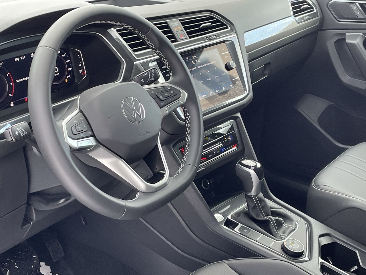 2023 Volkswagen Tiguan in Barrie, Ontario