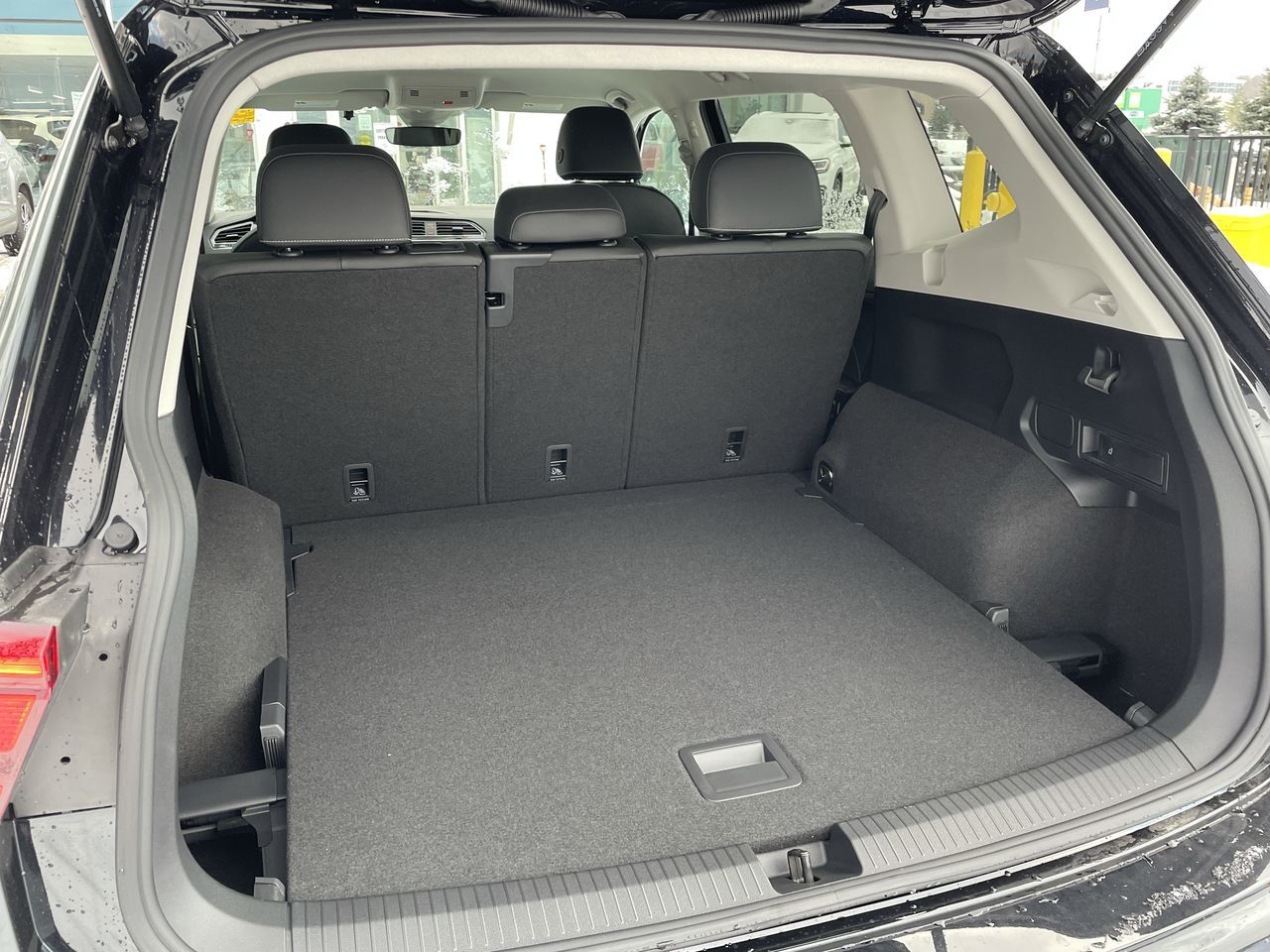 2023 Volkswagen Tiguan in Barrie, Ontario
