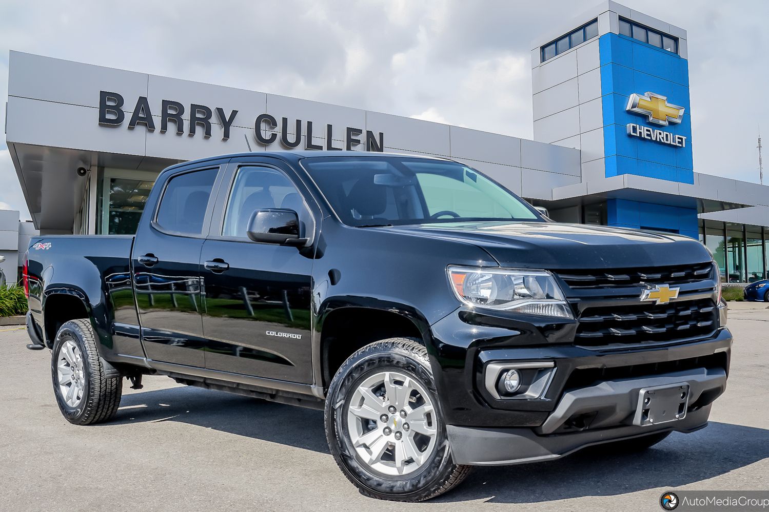 Barry Cullen Cadillac Ltd in Guelph 2022 Chevrolet Colorado 4WD LT 133035A