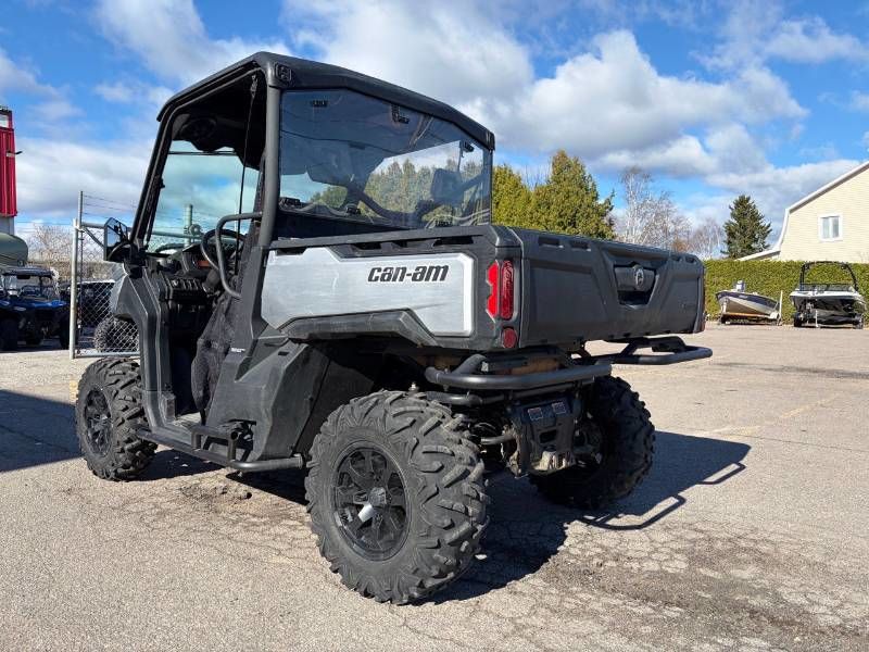 2020 Bombardier DEFENDER HD10 XT