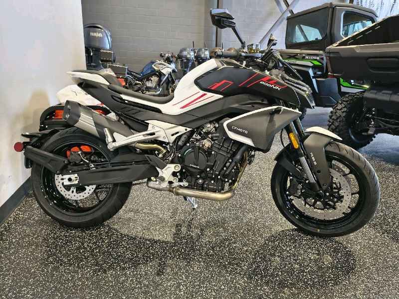 2025 CF Moto 800NK