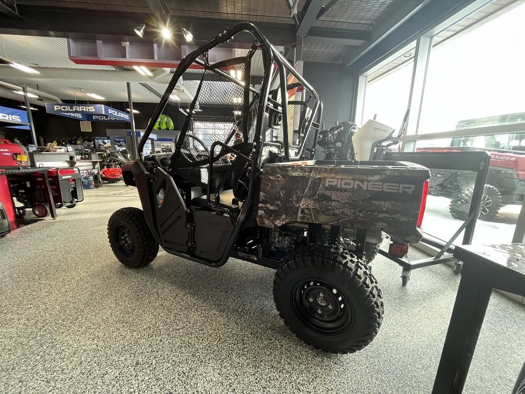 2025 Honda PIONEER 520
