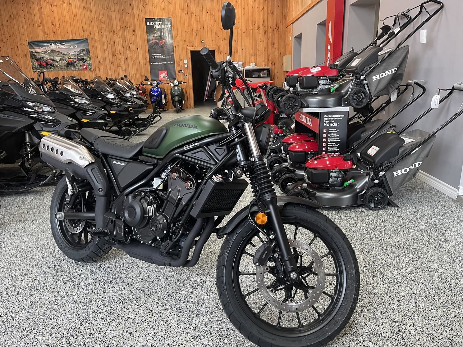 Honda SCL500 STYLE RETRO 2023