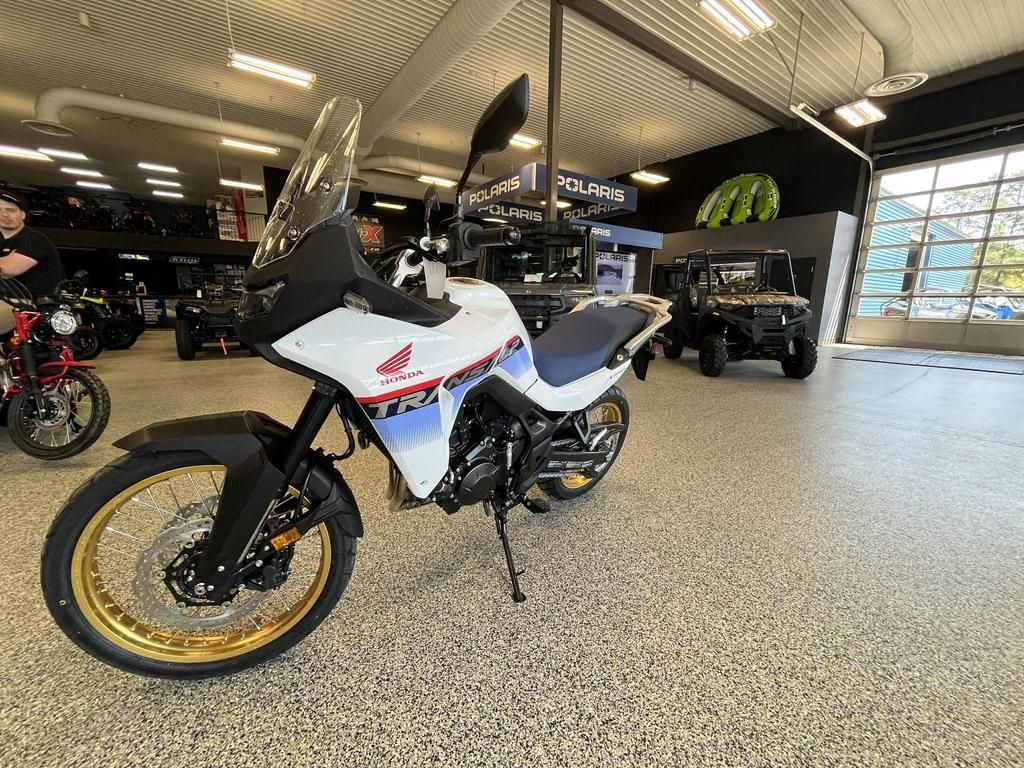 Honda TRANSALP 750  2025