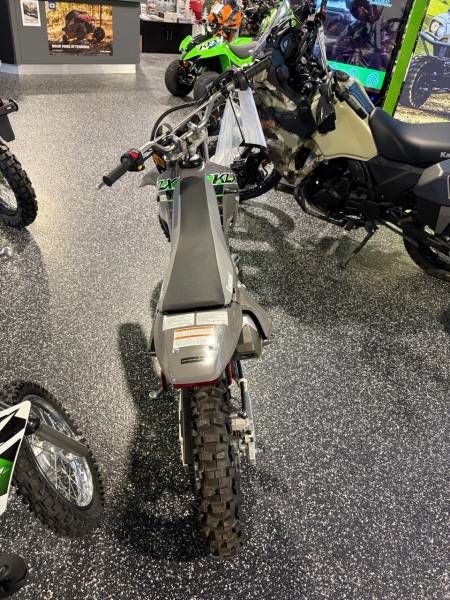 Kawasaki KLX140R  2025