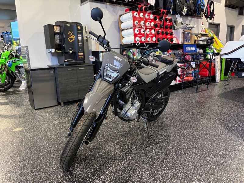 Kawasaki KLX300SM  2026