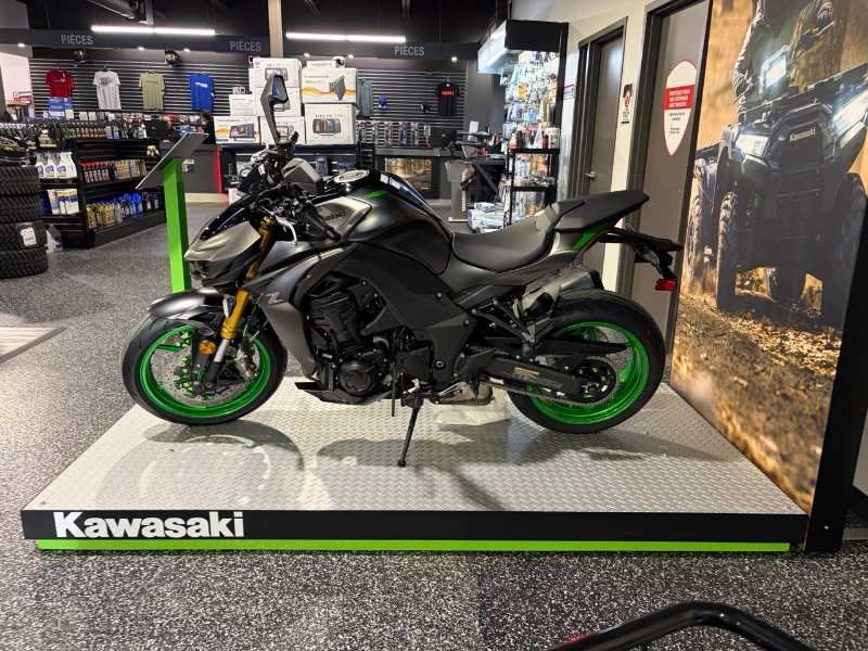 2026 Kawasaki Z1100 SE ABS