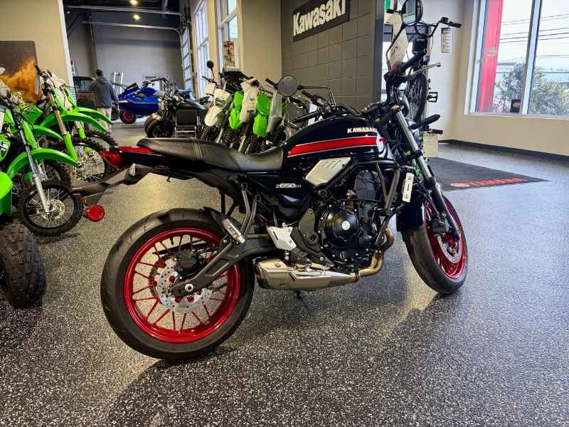 2026 Kawasaki Z650RS