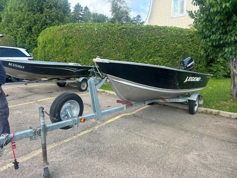 2009 LEGEND CHALOUPE 14' LEFEND W/EVINRUDE