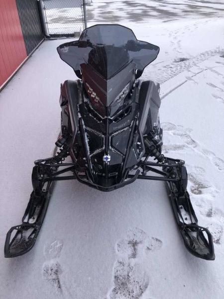 Polaris 650 INDY ADVENTURE 137  2022