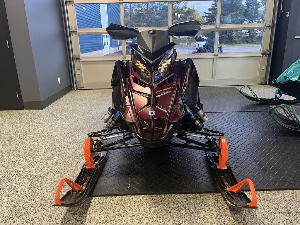 Polaris PATRIOT 9R SWITCHBACK ASSAULT 146'' AFFICHAGE GPS 7S 2025