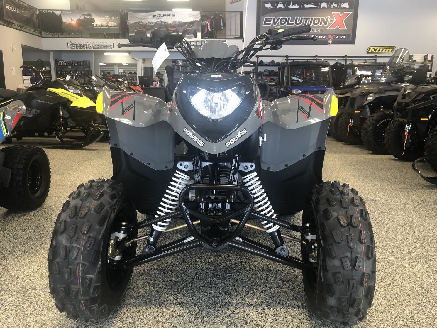 2023 Polaris PHOENIX 200 14 ANS ET PLUS