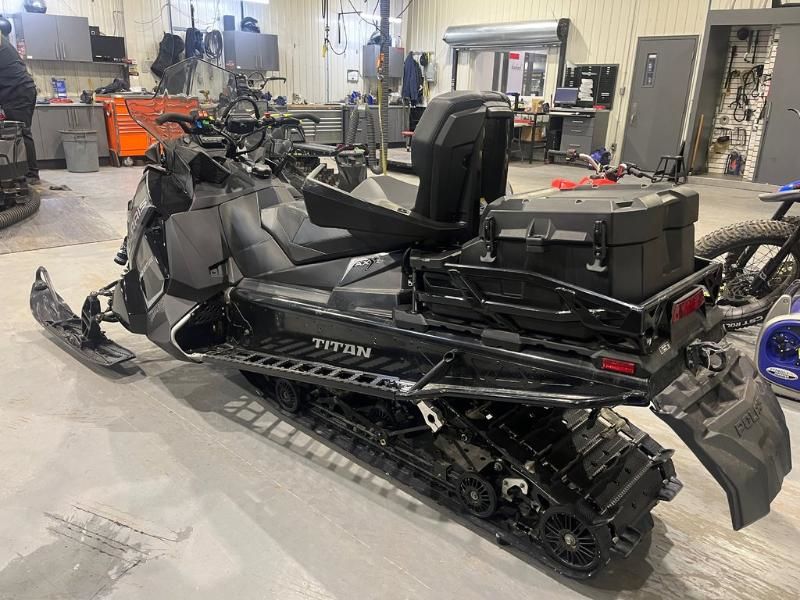 Polaris TITAN 800 ADVENTURE  2023