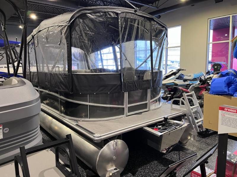 2024 Starcraft PONTON LX 18R