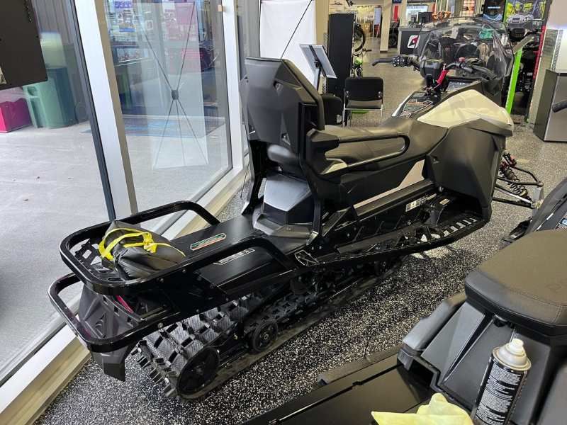 2024 TAIGA TAIGA NOMAD PERFORMANCE