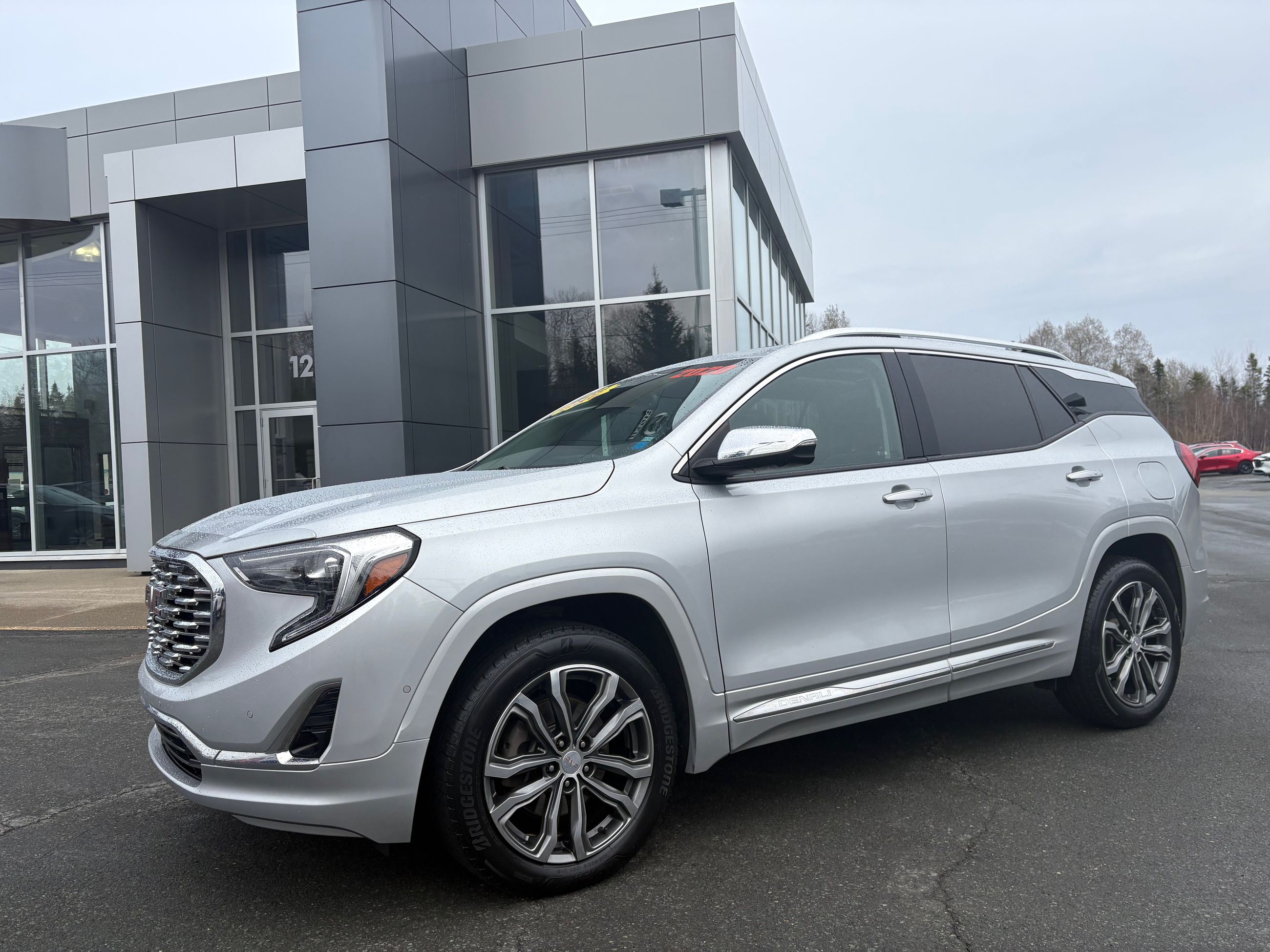 2020 GMC Terrain AWD Denali