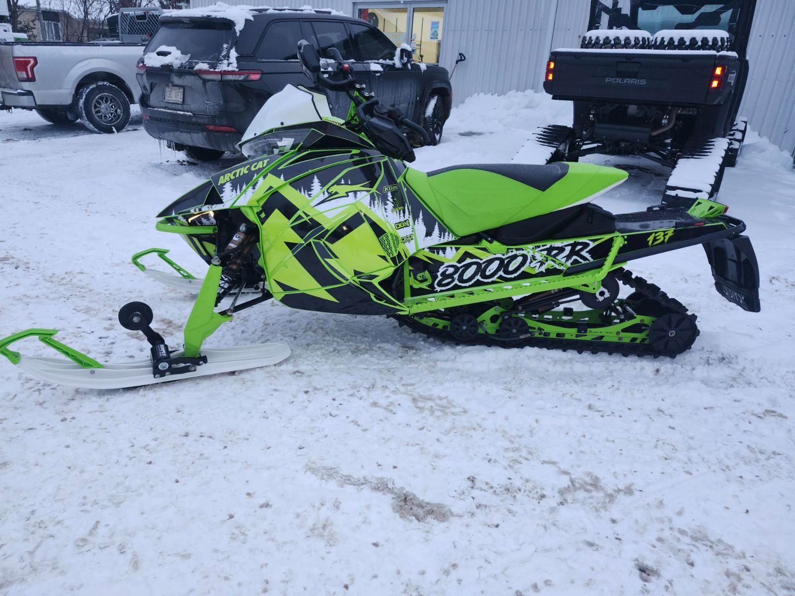 Arctic Cat ZR8000RR  2022