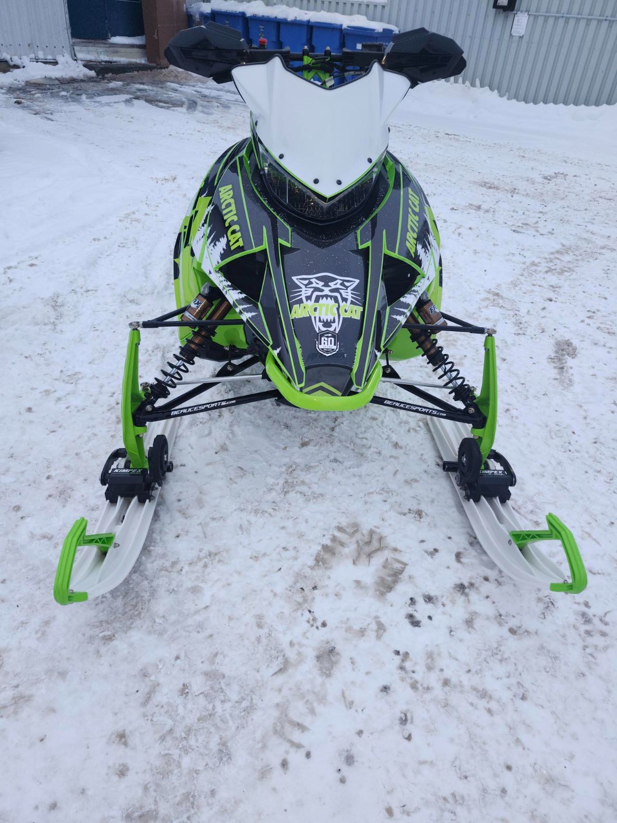 Arctic Cat ZR8000RR  2022