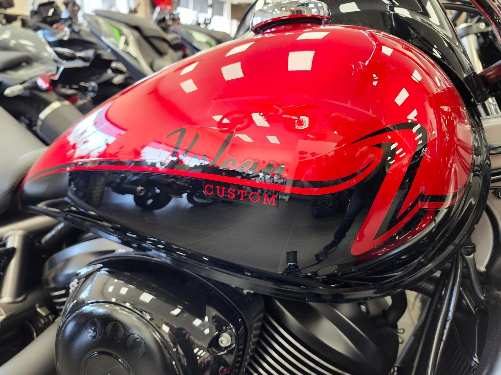 Kawasaki Vulcan 900 Custom  2025