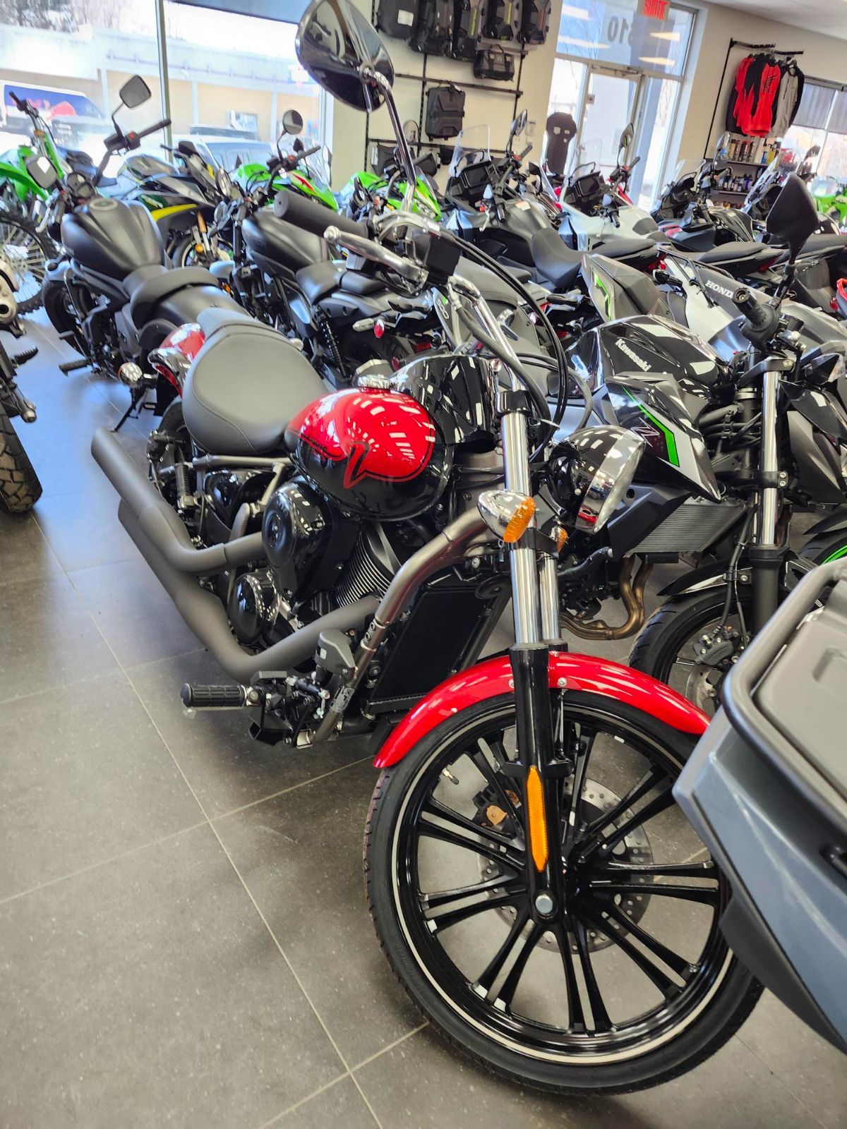 Kawasaki Vulcan 900 Custom  2025