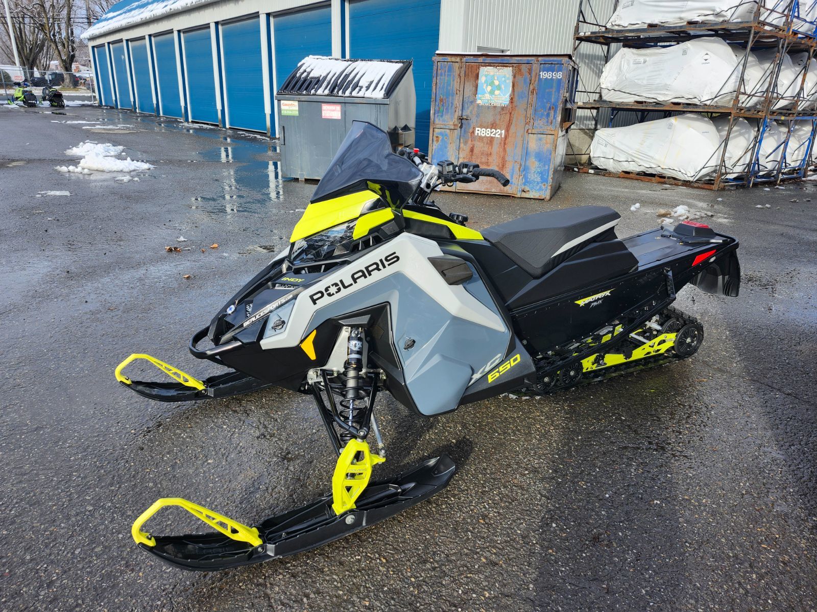 Polaris 650 Indy XC 137  2022