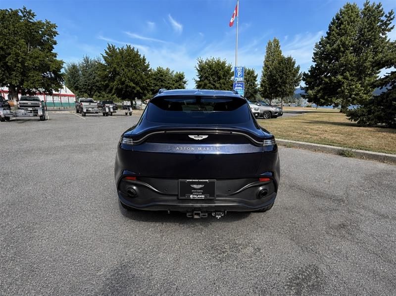 2021 Aston Martin DBX