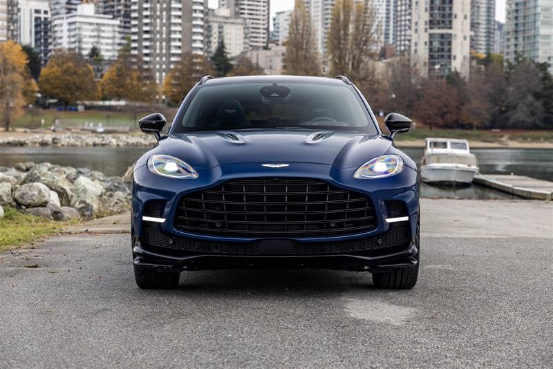 2023 Aston Martin DBX707