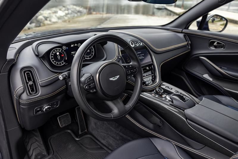 2023 Aston Martin DBX707