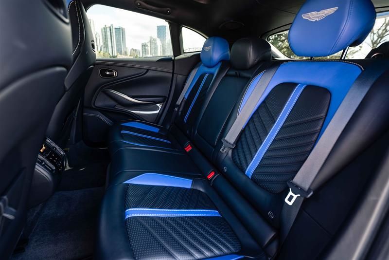 2023 Aston Martin DBX707