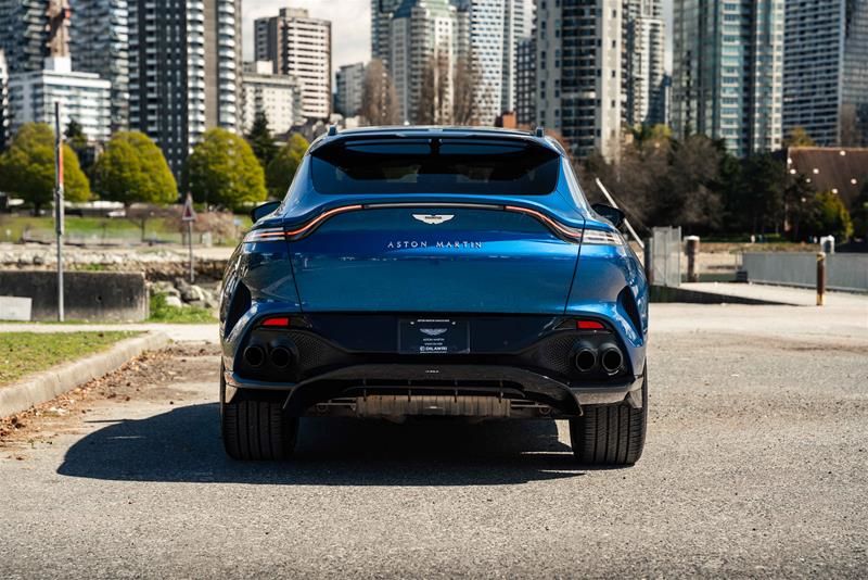 2023 Aston Martin DBX707