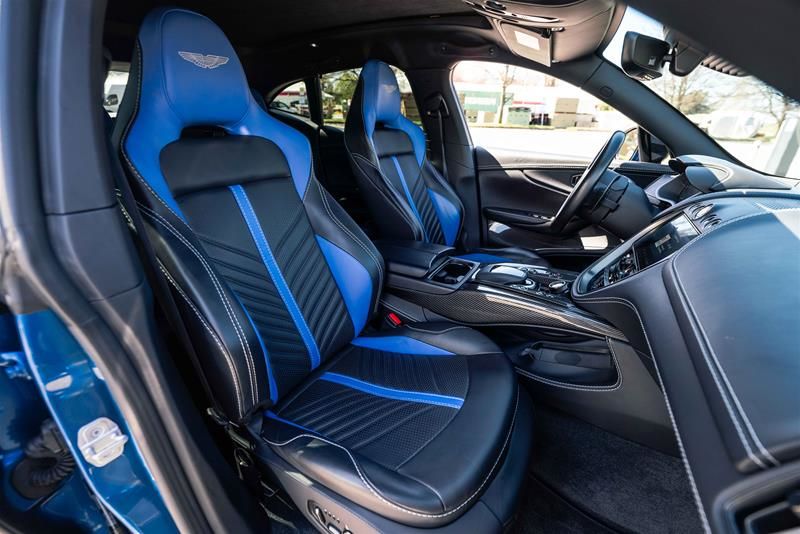 2023 Aston Martin DBX707