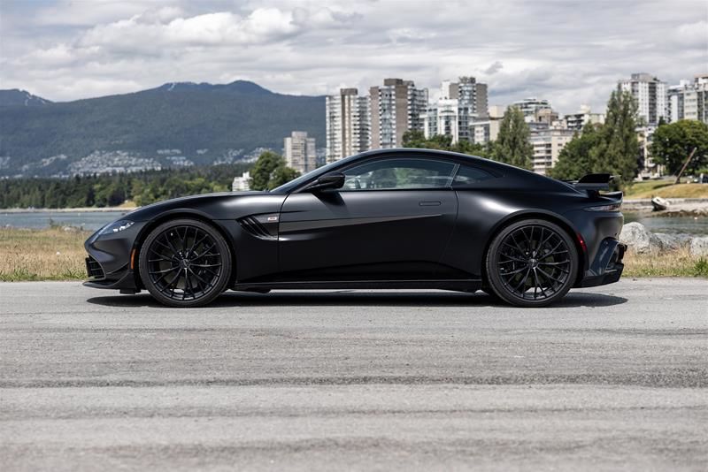 2023 Aston Martin Vantage in Vancouver, British Columbia