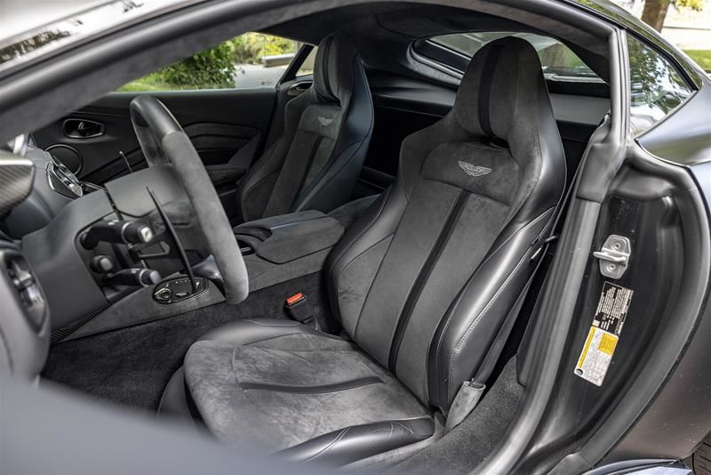 2023 Aston Martin Vantage in Vancouver, British Columbia