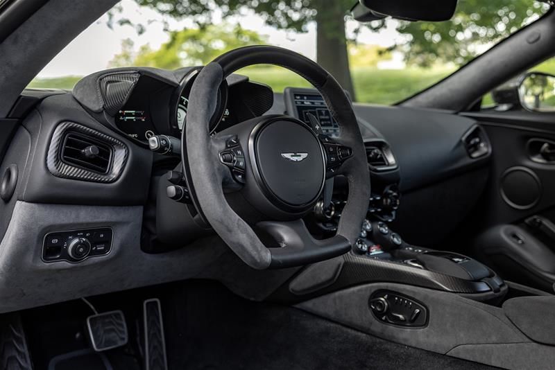 2023 Aston Martin Vantage in Vancouver, British Columbia