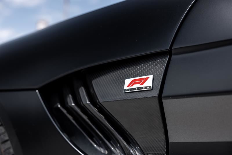 2023 Aston Martin Vantage in Vancouver, British Columbia