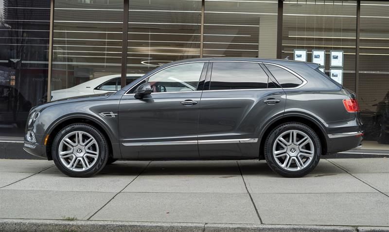 Bentley Bentayga  2018 à Vancouver, Colombie-Britannique