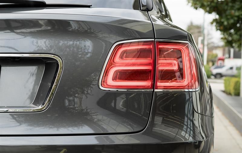 Bentley Bentayga  2018 à Vancouver, Colombie-Britannique